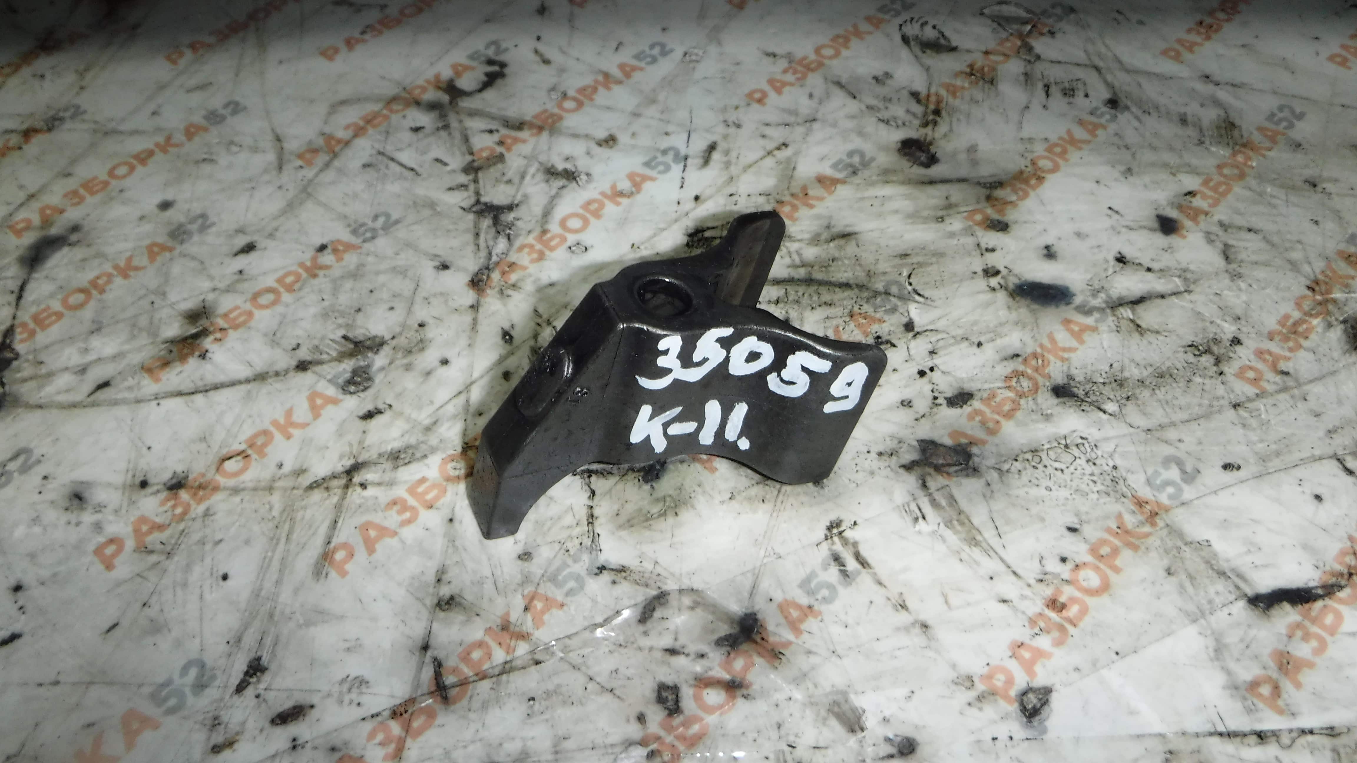 Кронштейн форсунки Каминс 15 CUMMINS 15 ISX450ST 3883144